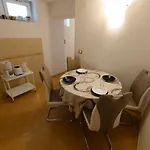 Apartament Lea