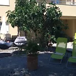 Lea Apartament *