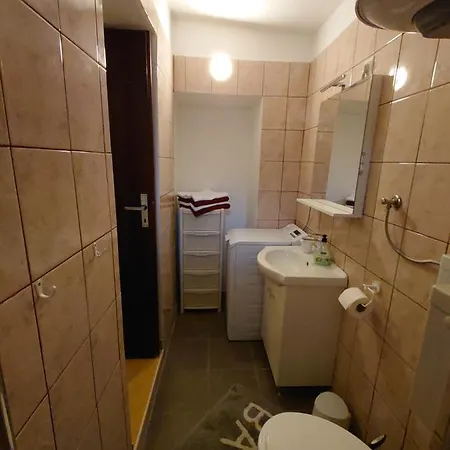Lea Apartman