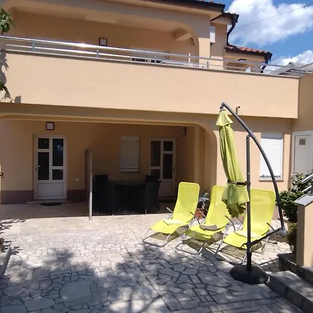 Lea Apartman Jadranovo